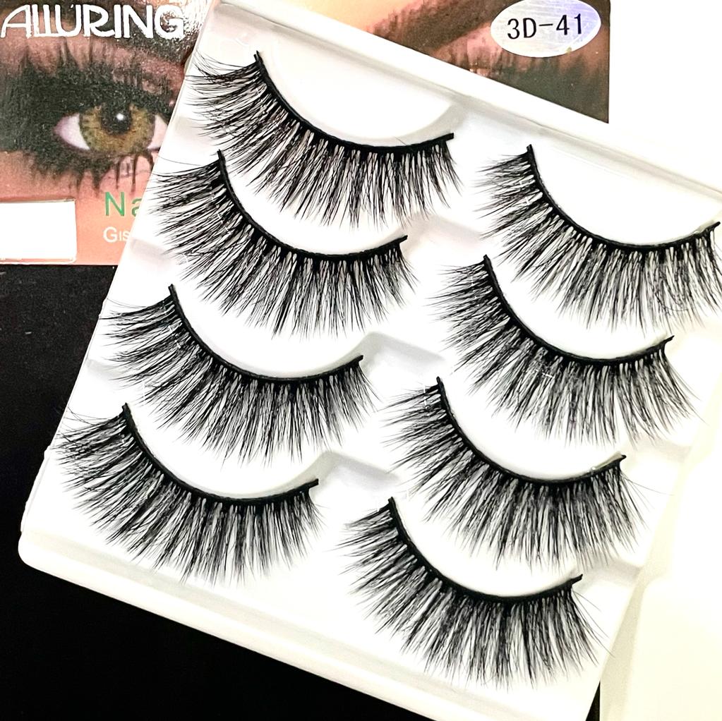Alluring EyeLashes 41